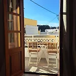 Apartman Downtown Platanos *