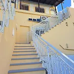 Downtown Platanos Apartman Pandéli